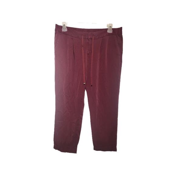 Old Navy Women's Capri Size 12 - Picture 1 of 2
